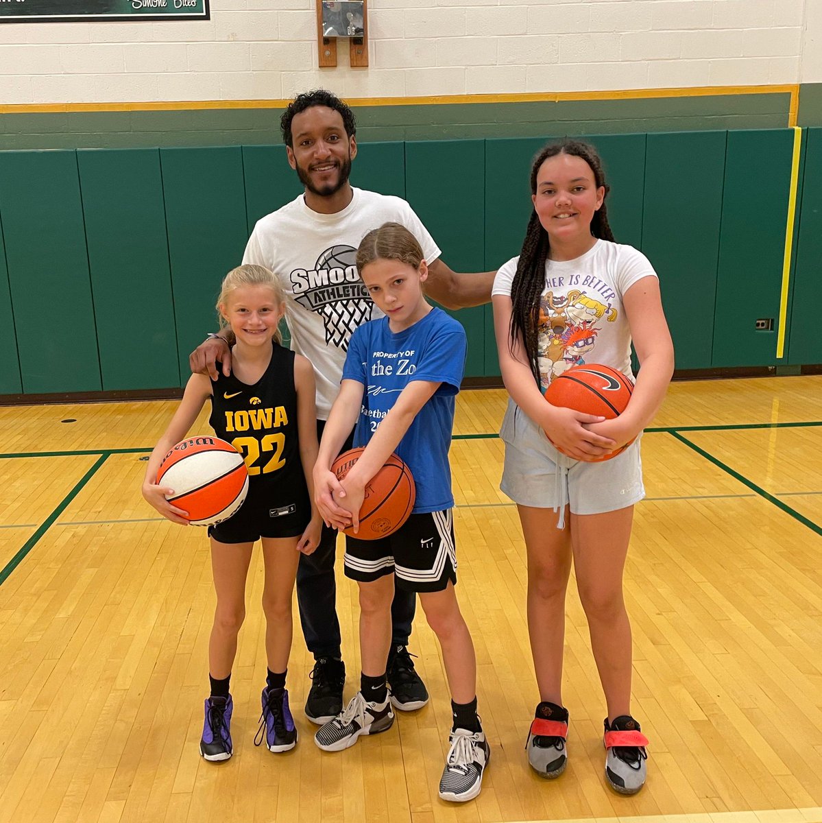 Avery, Aurora, & Hailey have been regulars on the hardwood this spring! Here they are after their latest workout with Jordan! Keep up the great work ladies!
.
.
.
#basketballtraining #basketballdrills #basketballtips #girlsbasketball #youthbasketball #aaubasketball #basketball