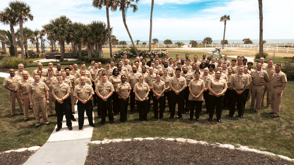 Congratulations to all of our Sailors of the Quarter! 🇺🇸 Today's luncheon is a culmination of all of your accomplishments. 👏👏👏 #Mayport #Awards #Sailor