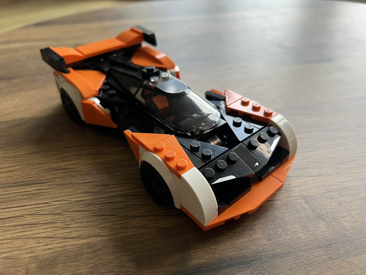 A little @McLarenAuto @LEGO_Group project I did, I Papaya’d up/customised my Solus #FansLikeNoOther looks so cool now. I did get more parts but ordered the wrong ones’s lol ooooppssss!!!!!!!! 🤦‍♂️