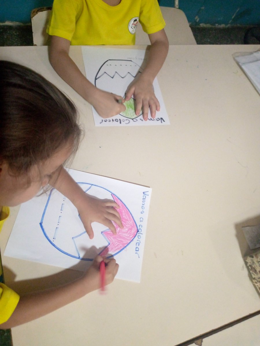 CEINViCENTEES's tweet photo. CDCE Municipio Plaza, Red Territorial N° 4 el día de hoy 30/04/24 en los espacios del CEIN Vicente Emilio Sojo, desarrollo de las actividades en pequeños grupos @yraniaort @CdcePlaza @_LaAvanzadora @rosabecerra https://t.co/CZXzMYY2Nc
