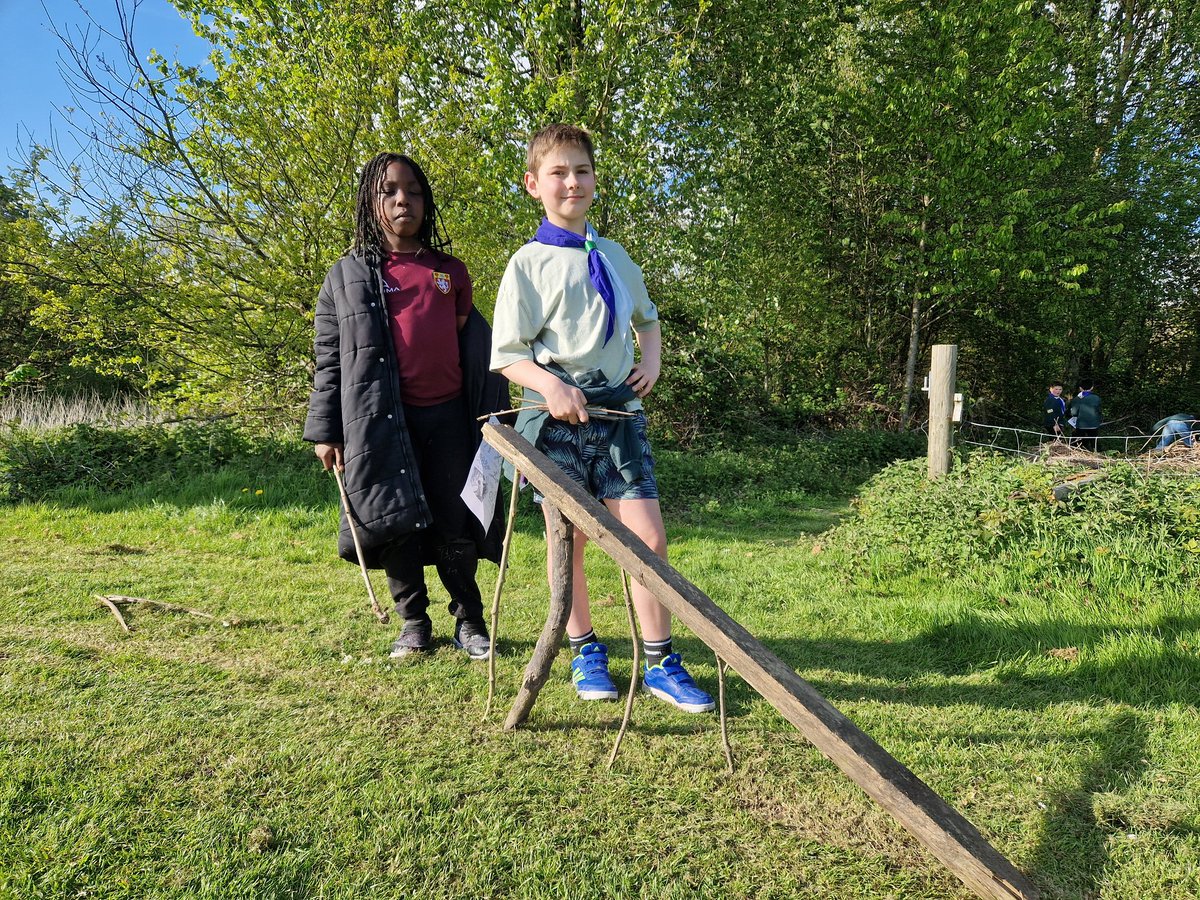 After a quick game of zone ball, we settled down to learning about tracking signs at cubs tonight. Having learned some signs, the cubs headed out to the school's grounds to practice! @RAACoCurriculum @RAASchoolGatton @surreyscouts @ReigateScouts