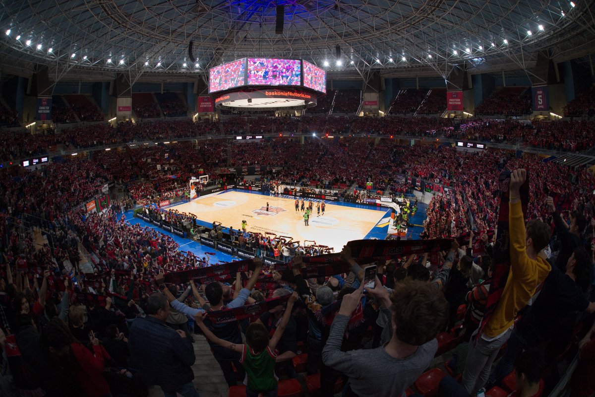 BASKONIA ZALE! 🔵🔴 😊 @EuroLeague-ko PLAYOFF-eko GIROA sentituko dugu berriro ere 👉 t.ly/73s64 #OurWay