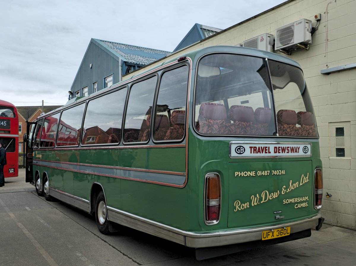 Went on a mystery tour on Saturday afternoon on this preserved Dews of Somersham Bedford VAL / Plaxton Panorama Elite III, UFX 360L during the Delaine Heritage Running Day. @delaineheritage