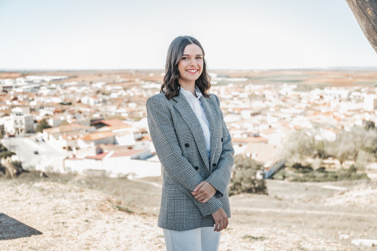 La Moteña María Tirado formará parte de la candidatura del PSOE a las elecciones europeas. psoecuenca.org/?p=740