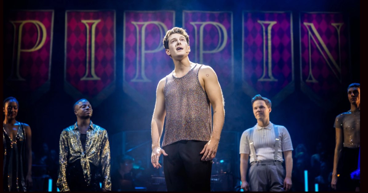 ⭐️⭐️⭐️⭐️⭐️ Pippin “They chanted about A Corner of the Sky, but they gave us a piece of heaven instead” First Night Magazine firstnightmagazine.com/2024/04/30/rev…