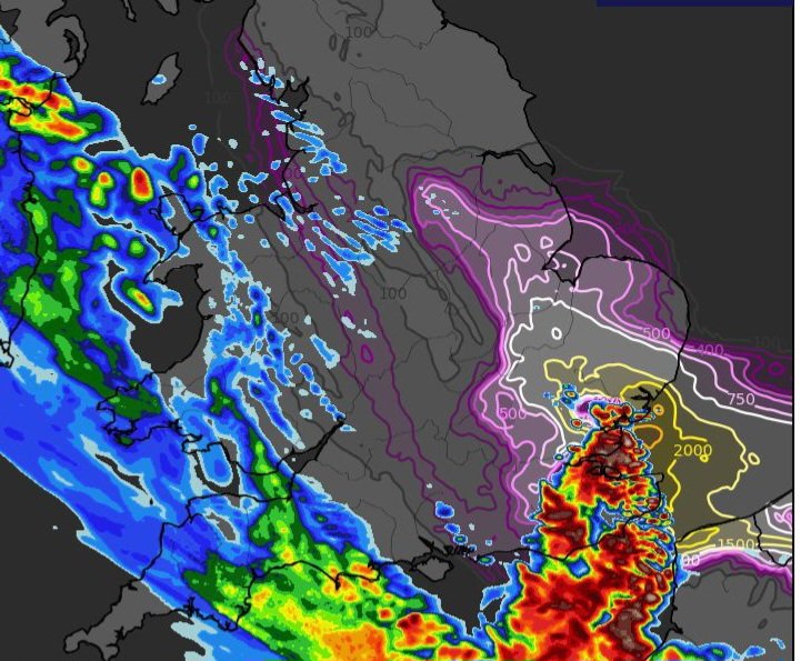 Potential for severe potent #thunderstorms tomorrow evening into thurs. Well worth keeping an eye on⚡️⚡️⚡️⚡️ #essex #kent #london