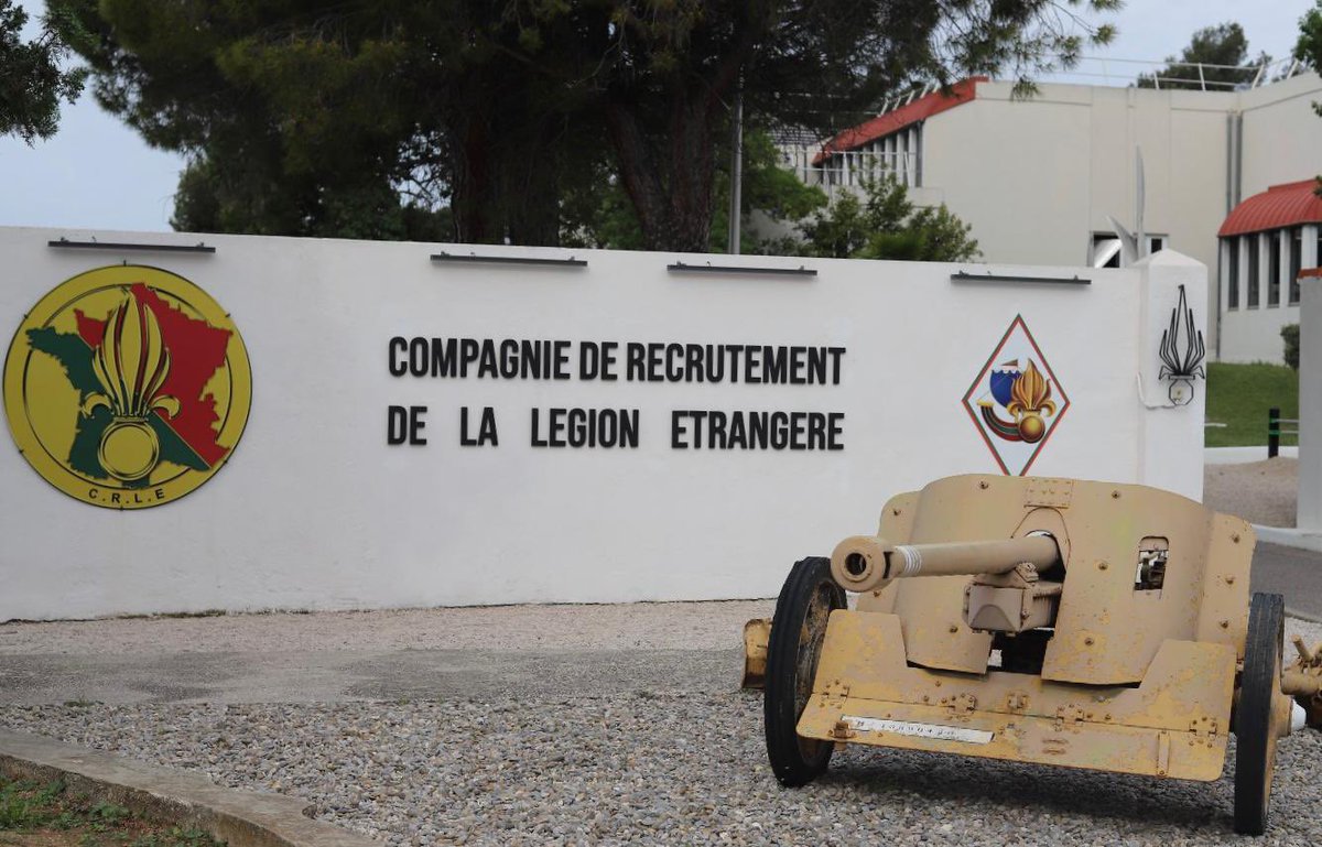 Ils étaient 62 face à 2000.

161 ans après la bataille de #Camerone, j’étais à Aubagne pour rendre hommage au courage indomptable des Légionnaires.

« Garçon, sur le chemin qui conduit à la gloire, tu dois trouver Camerone. »

Français par le sang versé. Gloire à notre légion