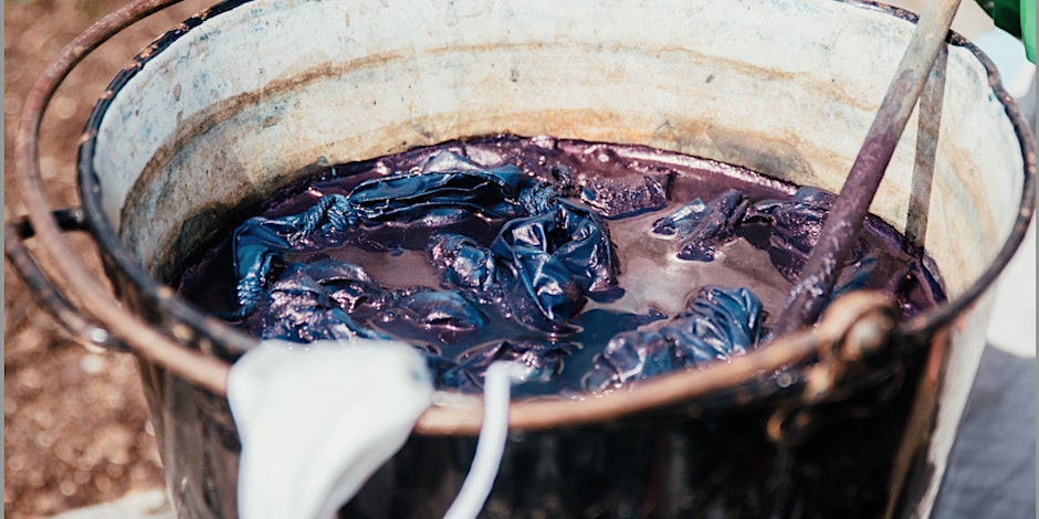 ONLINE EVENT // Why natural dye? Unlocking the potential of natural dyes Mon 20th May, 11am - 12pm Open to researchers, students and members of the public. 👉️ bookwhen.com/stitchedup?tag…