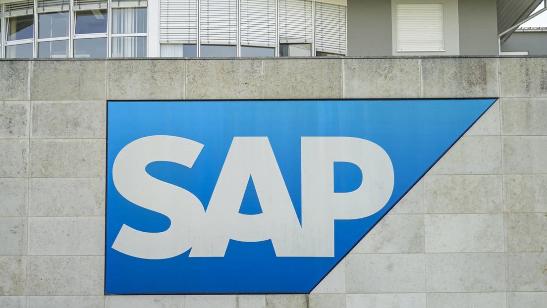 Krisen- und Insolvenzticker – Massive Stellenstreichungen bei SAP Deutschland: 2.600 Jobs fallen weg

Angesichts der allgemeinen Wirtschaftskrise wurde dem SAP-Konzern ein sogenanntes 'Restrukturierungsprogramm' verordnet, infolgedessen sollen weltweit rund 8.000 Stellen