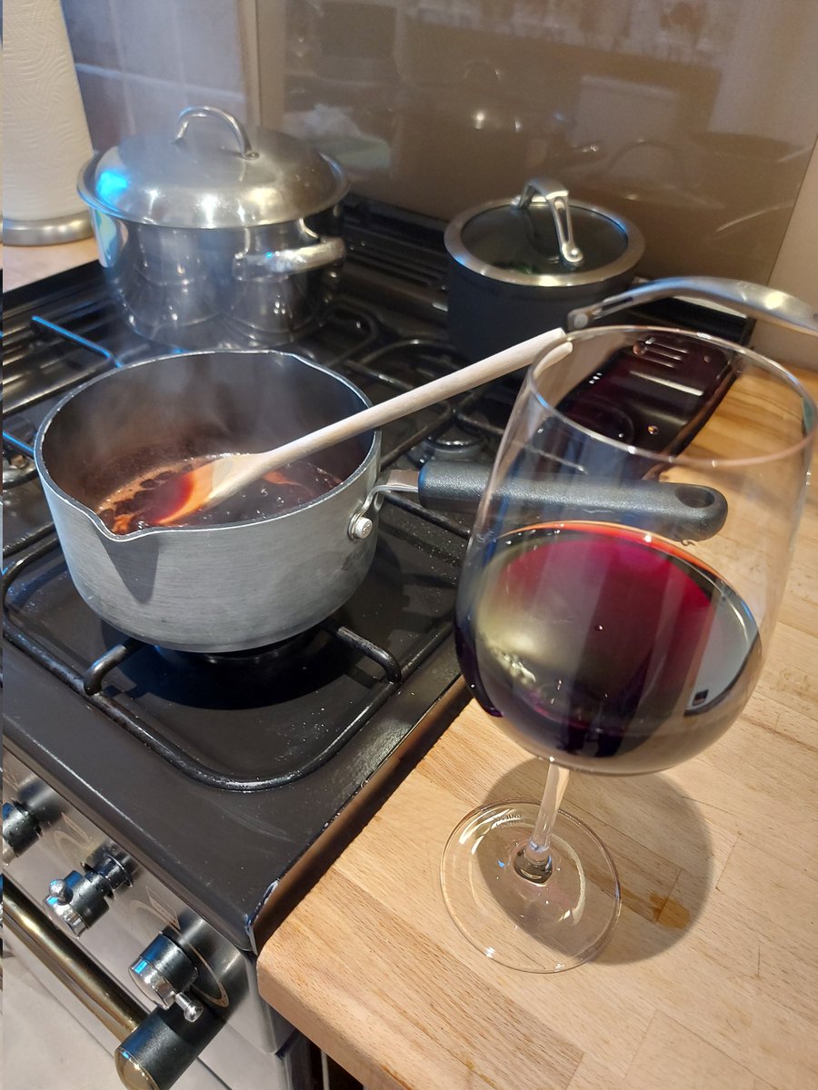 I'm making a cranberry and red wine jus to go with some duck breasts, but I'm not sure how much wine has gone where! @MasterChefUK #masterchefnot!