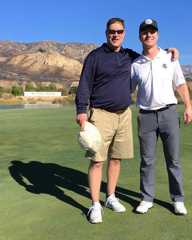 LKemp42's tweet image. Father figure. Made me a man. Leader. Best person, but more importantly in mentorship for right reasons. Breakups, death in family, tough time - always there for the Kemps. 4 ILT. 2022 NCAA bid. Covid. Suspensions. Slam dunk for whoever hires him. Thank YOU COACH.