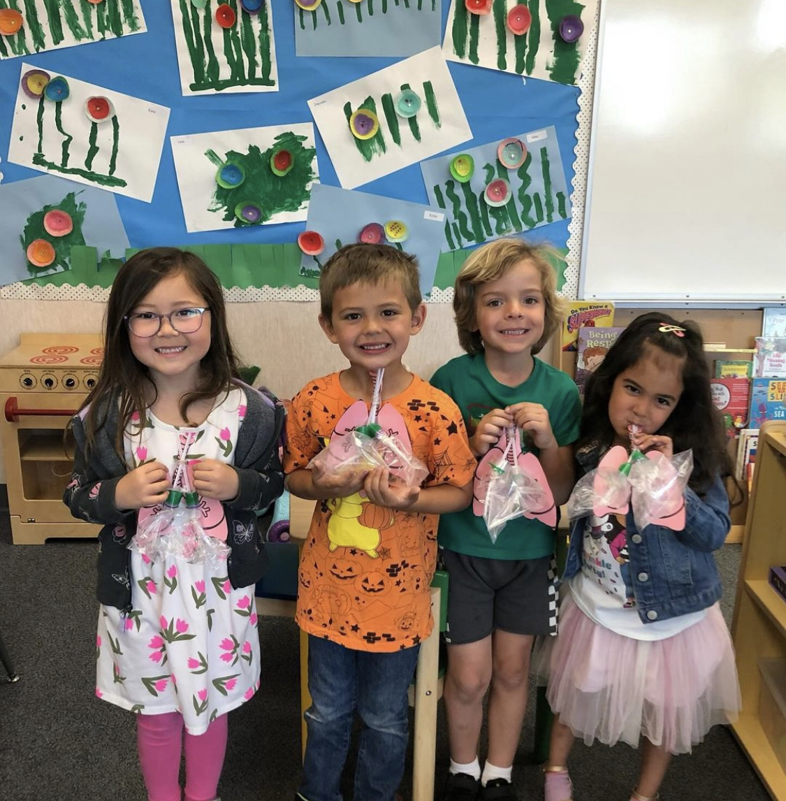 These TK students at Quail Glen are learning about the human body and how we breathe! 
Have you registered your student for TK for the 2024-2025 school year? Enroll today at drycreekschools.us. We invite you to come learn with us! #DCJESDPROUD #Transitionalkindergarten
