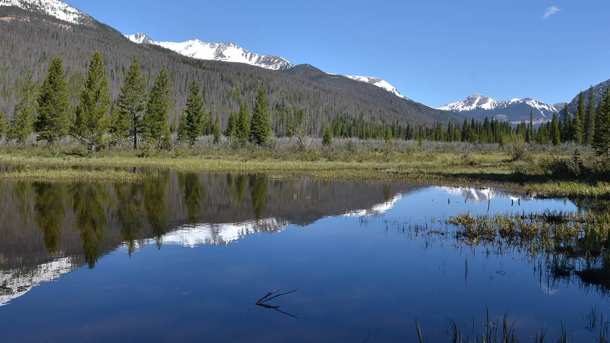 Last weekend's precipitation boosted snowpack levels back above average. Northern Water's West Slope snowpack monitoring sites are now collectively at 107 percent of median and the East Slope stations are at 106 percent.