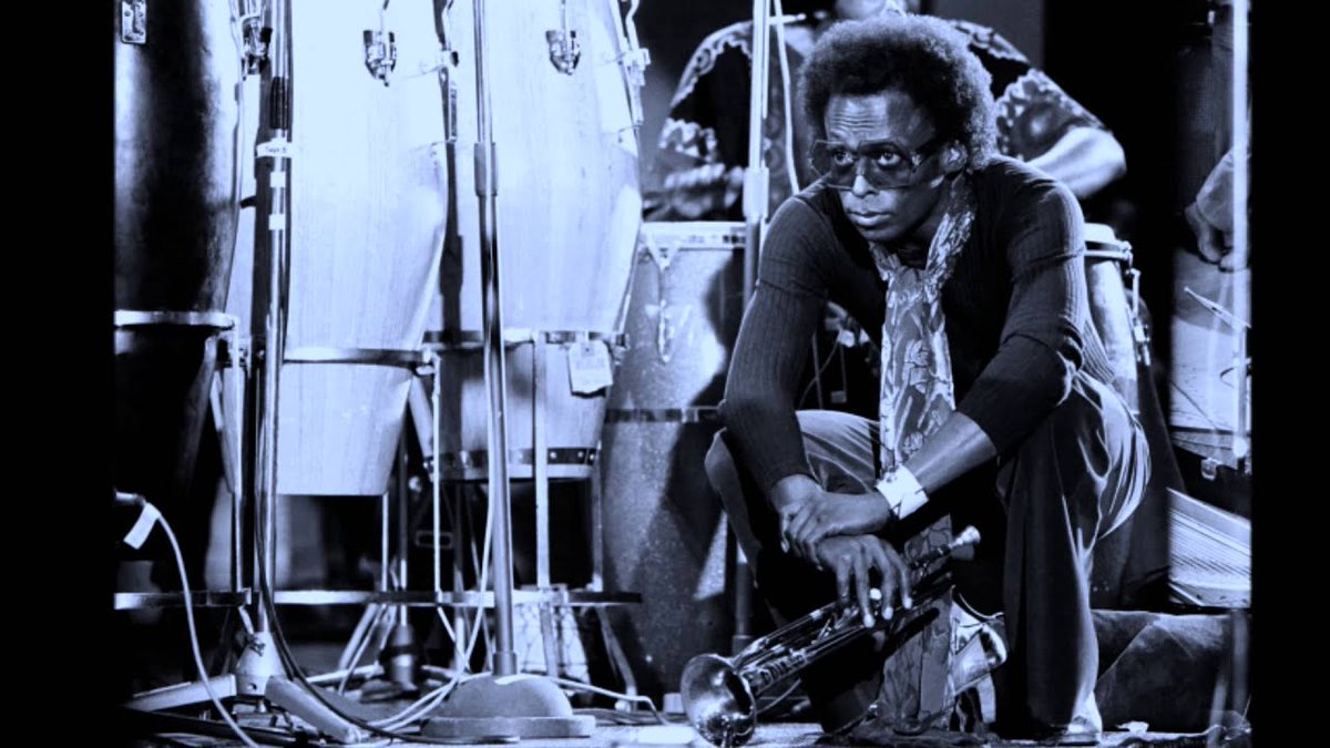 Miles Davis - One Phone Call / Street Scenes
youtube.com/watch?v=r4ZTfF…
#jazz #art #fusionjazz #jazzlegend #instrumental #funk #jazzrock