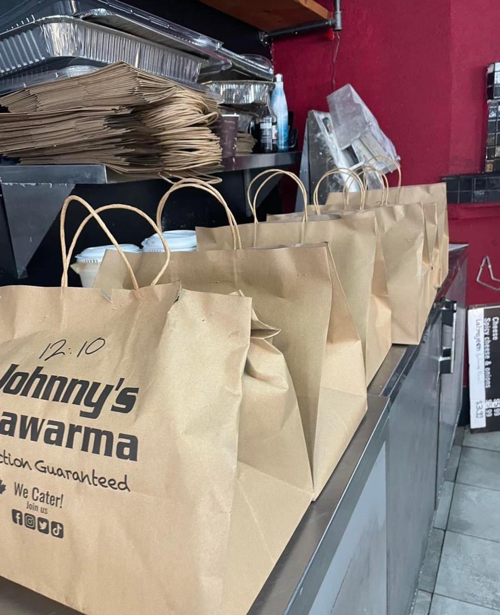 johnnysshawarma tweet picture