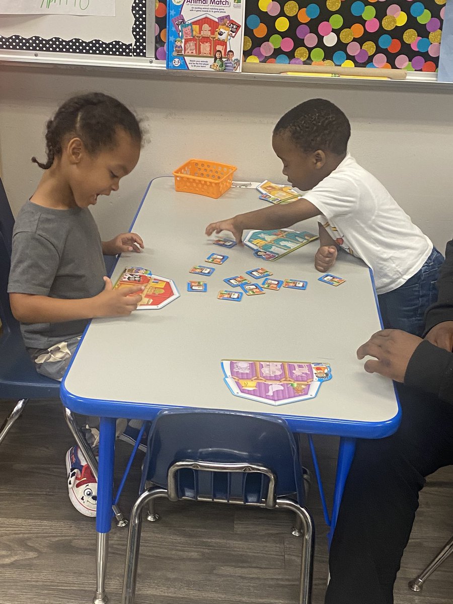 #Prek3 #RISD is milking cows, collecting vegetables & eggs from the coop and playing a farm match/memory game with Mr. J! Plus we are writing!🥰 🐐🐓🐖🐑🐄🐏👩🏾‍🌾 @ForestLnAcademy