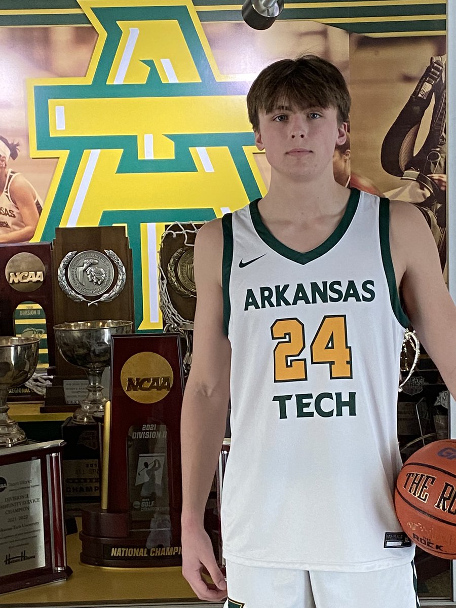 I am blessed to receive an offer to continue my athletic and academic career from <a href="/ATUMBB/">Arkansas Tech Men’s Basketball</a>! Thank you <a href="/mdowneyATU/">Mark Downey</a> &amp; <a href="/NateKennedy12/">Nathan Kennedy</a> for the great experience!