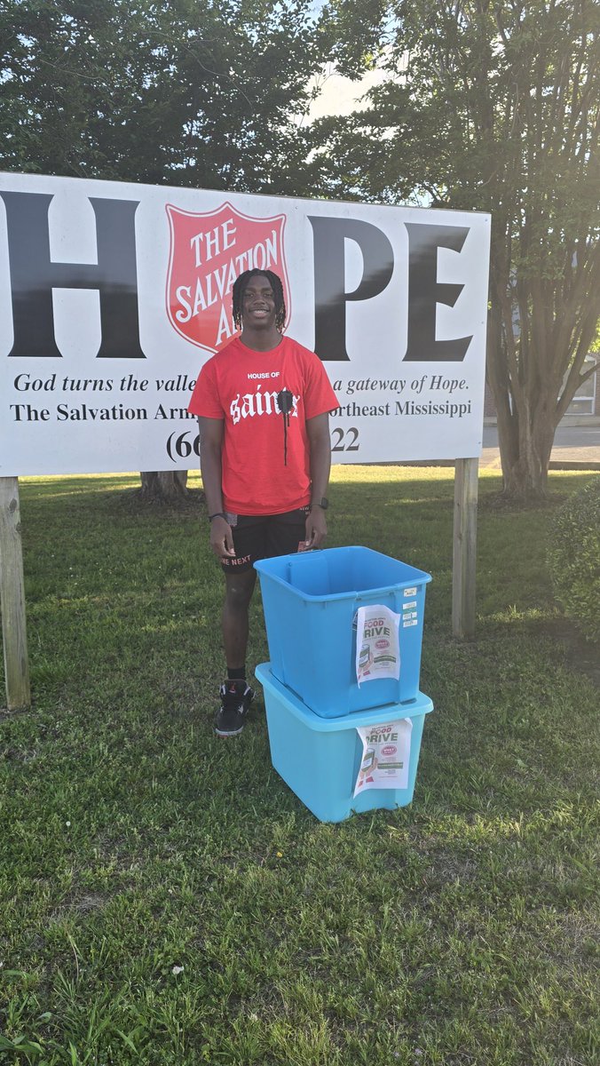 Helped out the Community today! This was my first Seperator idea. Through the months of March and April I did a canned food drive for the @salvationarmy .