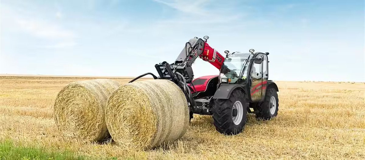 Designed to enhance your productivity and simplify your work, the #CaseIH Farmlift 742 has a maximum of 146hp and features a 7m reach with a lift capacity up to an impressive 4200kg. It's efficiency and power in one versatile machine. #Farmlift #RedPower #CaseIHAus
