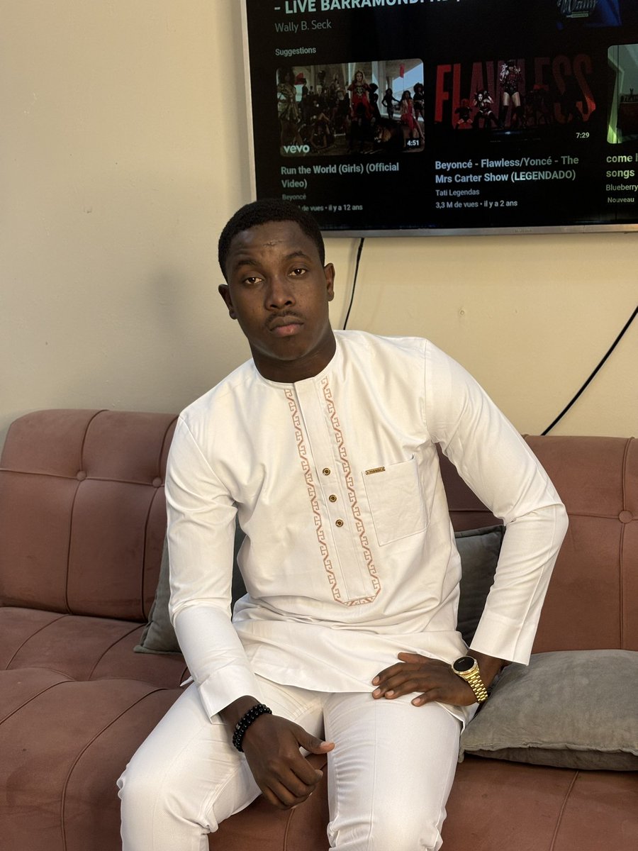 M&Acouture tweet media