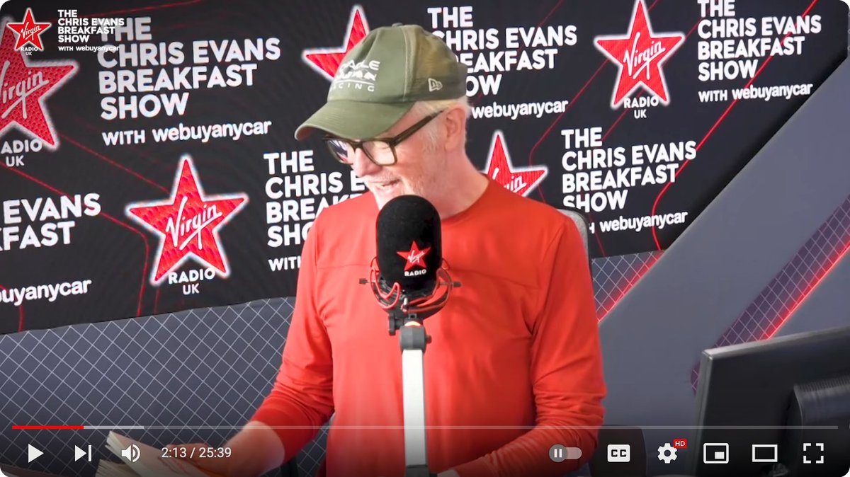 Chris really liked #alienearths, his copy was all earmarked and he had great questions. #ChrisEvansBreakfastShow #VirginRadioUK @PenguinUKBooks @AllenLaneBooks