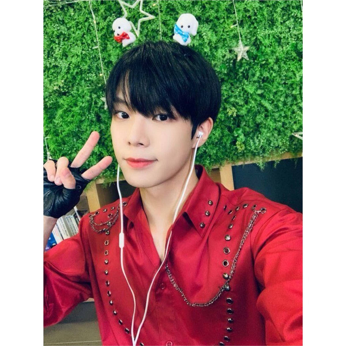 D-302 until Dongheon gets discharged 

🏠: 27. February 2025

🖼️: random 

#베리베리 #VERIVERY #VRVR
#동헌 #DONGHEON #VERRER 

Follow & turn on the 🔔 to not miss any daily countdown :)