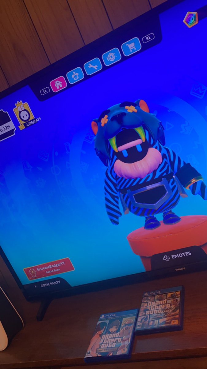 UseCodeRod's tweet image. Crown Rank 45 Unlocked!! #FallGuys #FG #FallGuy #PS4 #PS5 #PlayStation5 #Playstation4