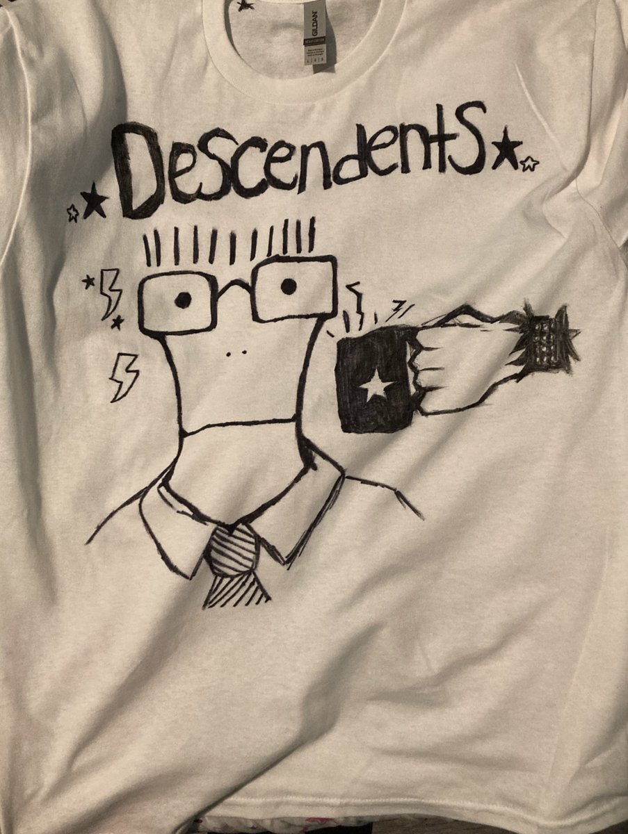 Hi guys do we like the home made descendents shirt