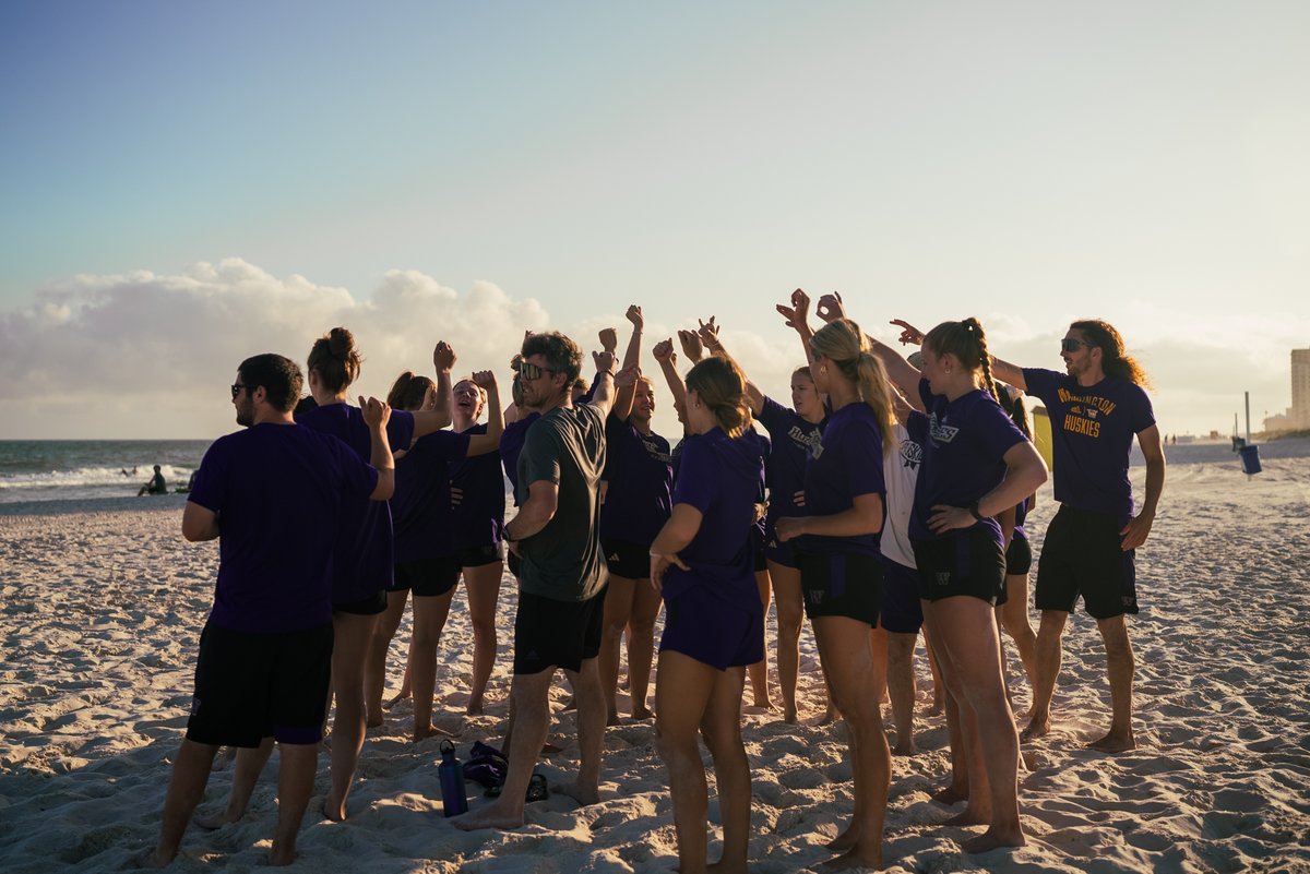 UW_BeachVB tweet picture