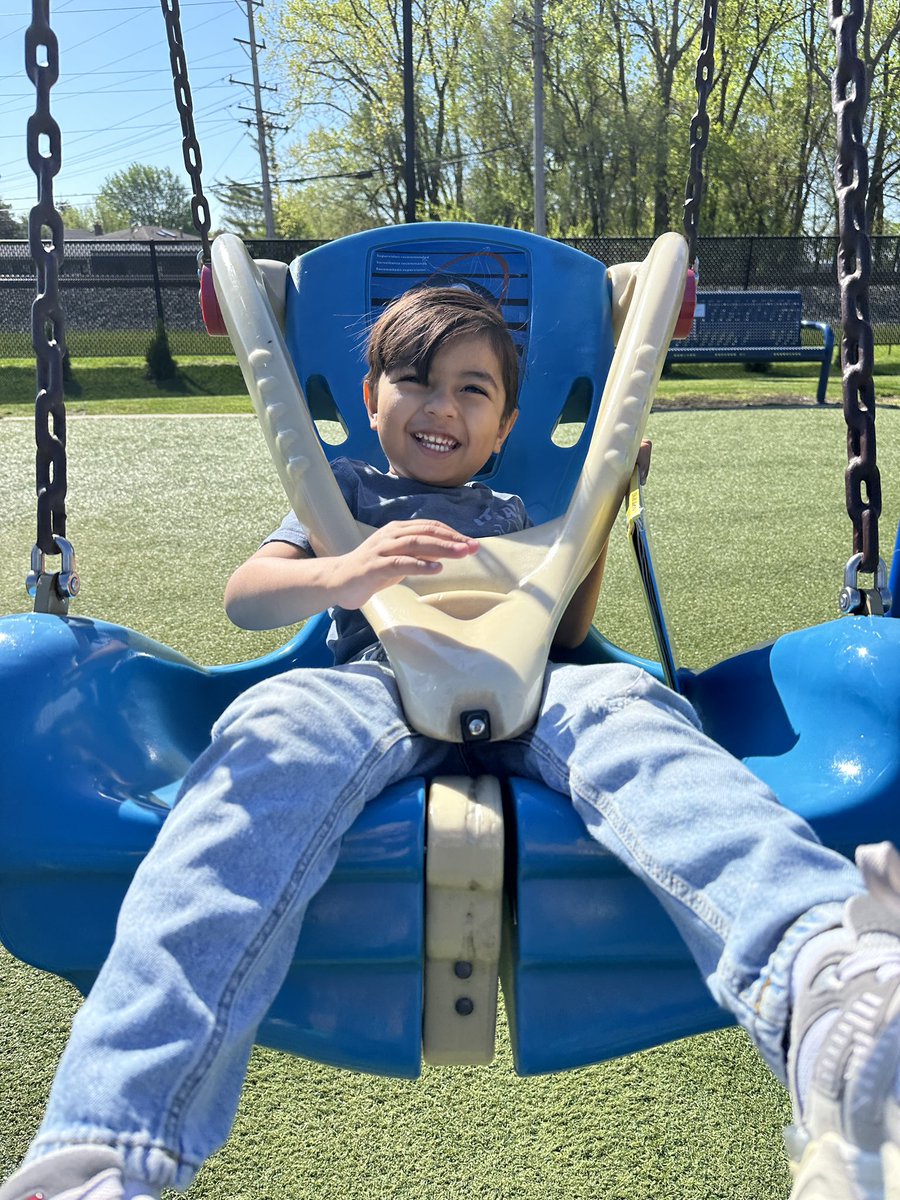 preschool park day! What a beautiful day to be outside swinging in the ☀️ #d123 #hmt123
