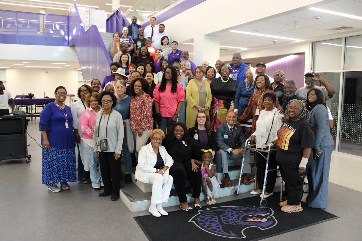 The LBJ community always shows up to support. Thank you to to the parents, teachers and staff, district leaders, pastors, AABSE members, and other community members that made this celebration memorable. Jag Nation is second to none. 🐾