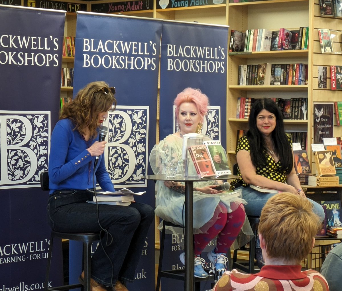 the absolute dream team of a panel at @BlackwellsMcr this evening with @RegretteRuane and Jennifer Belle in conversation with @NaomiBooth. Incredible authors and the sweetest people! Don't sleep on Swanna In Love and Birding 💖