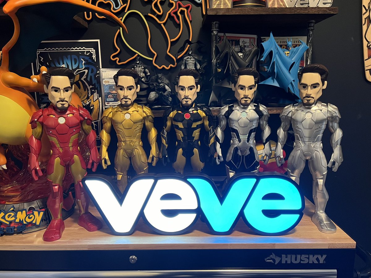 Am I a Master Collector yet? Stoked to finish this IRL set 😊 @veve_official @OriginalFunko @ecomi_  1/50