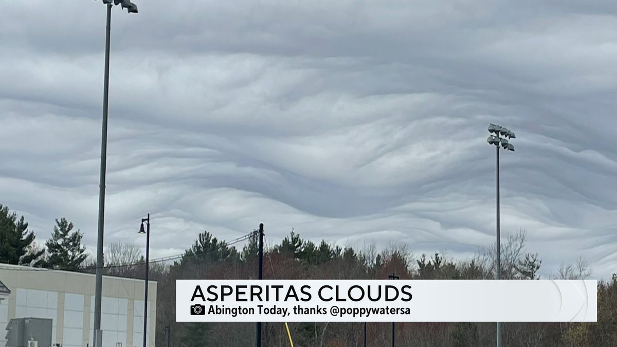 Textbook Asperitas clouds today in eastern MA