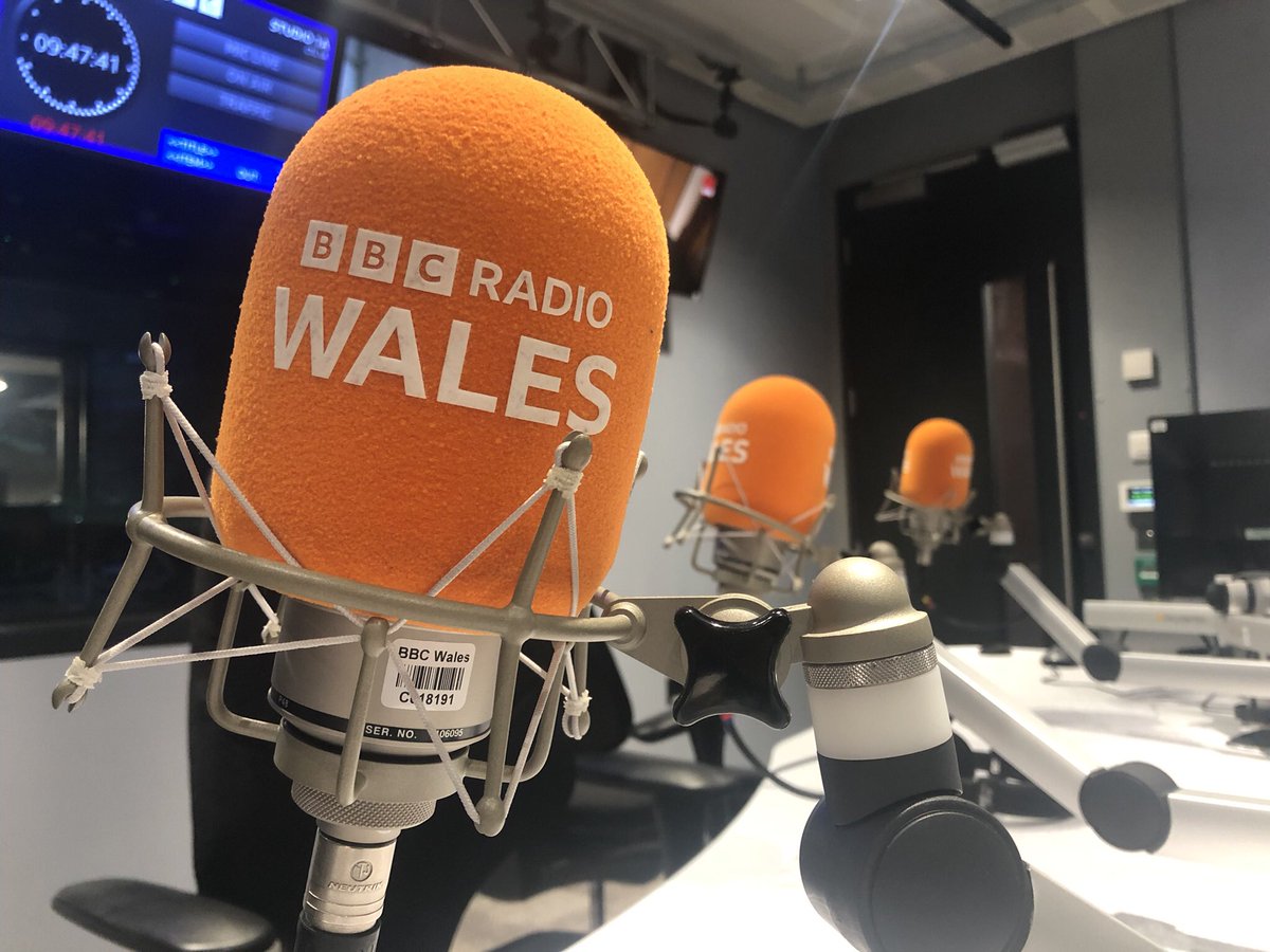 Coming up tomorrow… 💷Donations 0708: @AndrewRTDavies & @RhunapIorwerth 0808: @hef4caerphilly 🏥Disability Healthcare 0715: @Gemma__Dunstan 0815: @Alex_K_Osborne ❤️CPR 0750: Tom Lockyer 🏴󠁧󠁢󠁳󠁣󠁴󠁿Scottish FM 0720: @lucyidunn 0830: @Fergoodness 📻7-9am, @BBCRadioWales