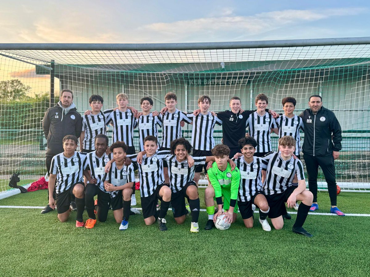 Hugely impressive display from the lads to win 8-0 away v Harefield Youth. Dominated from start to finish. Second place in the league secured in style. 

@EJALeague
@ColneyHeathFC
#Magpies #UTH
⚫️⚪️