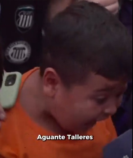 <a href="/PilsenPy/">Pilsen</a> con el dream team <a href="/LucasRenatto/">Lucas Renatto</a> <a href="/m_bbm99/">M</a> <a href="/hdbalaguer/">Héctor Balaguer</a> <a href="/rasafuanr/">r</a> y anita morán que se dejó del tuiterrrr! TENEMOS QUE GANARRRR!