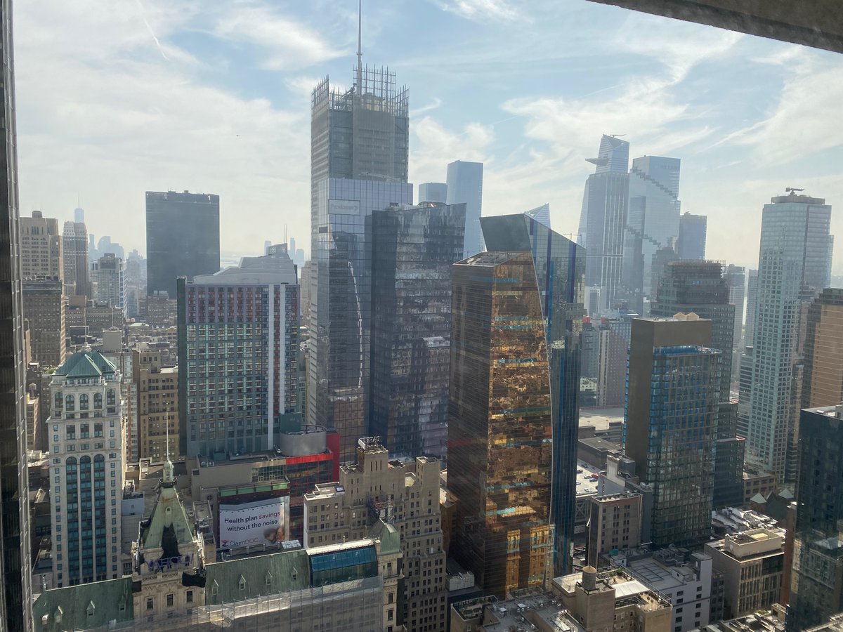 This is the view from the top floor of the Marriott Marquis in Times Square, where it turns out that the windows DO open if you ask the desk to send someone up with a key. 

I have no idea why I asked that when checking in. 

#edgars2024