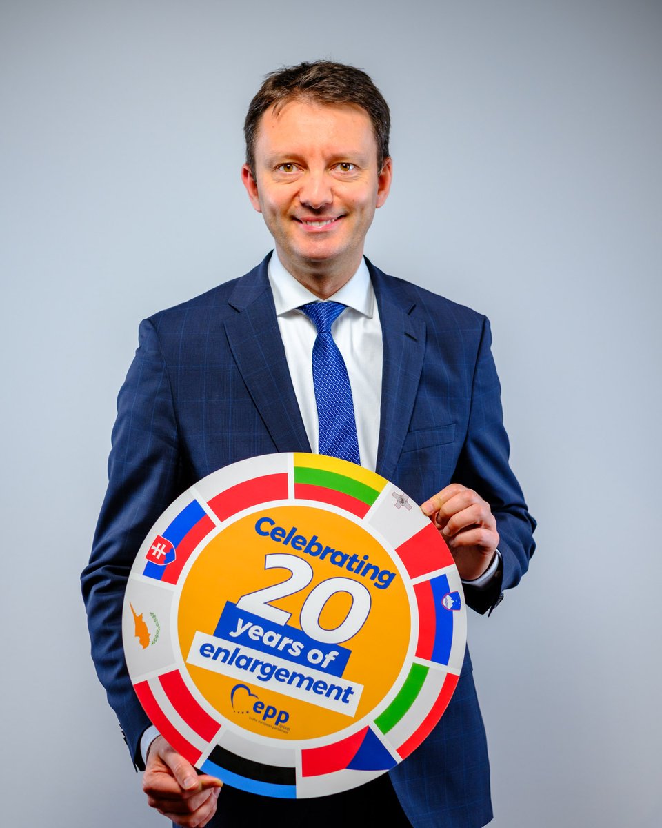 With more opportunities for research and education than ever before, the 2004 enlargement countries continue to benefit from EU membership. We are one European family. #EUEnlargement20 @SMuresan