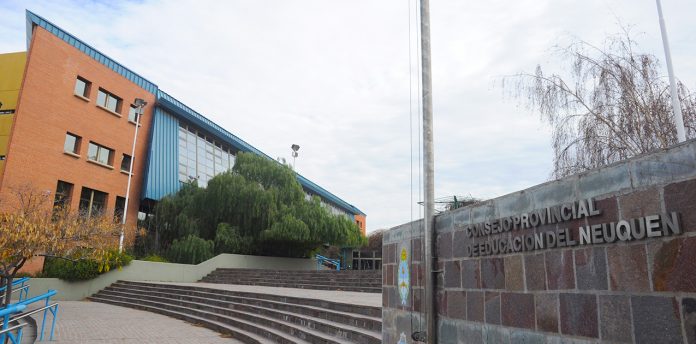 Soledad Martínez: "la #educacion vine de varios años de postergaciones y atrasos» 
shorturl.at/ovHKO