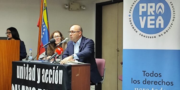 Provea: Agentes del régimen de Maduro asesinaron a 10.085 personas entre 2013 y 2023 Provea denunció que el régimen de Maduro sofocó los derechos a la libertad personal, a la vida y a la integridad personal con ejecuciones extrajudiciales, torturas y detenciones arbitrarias.