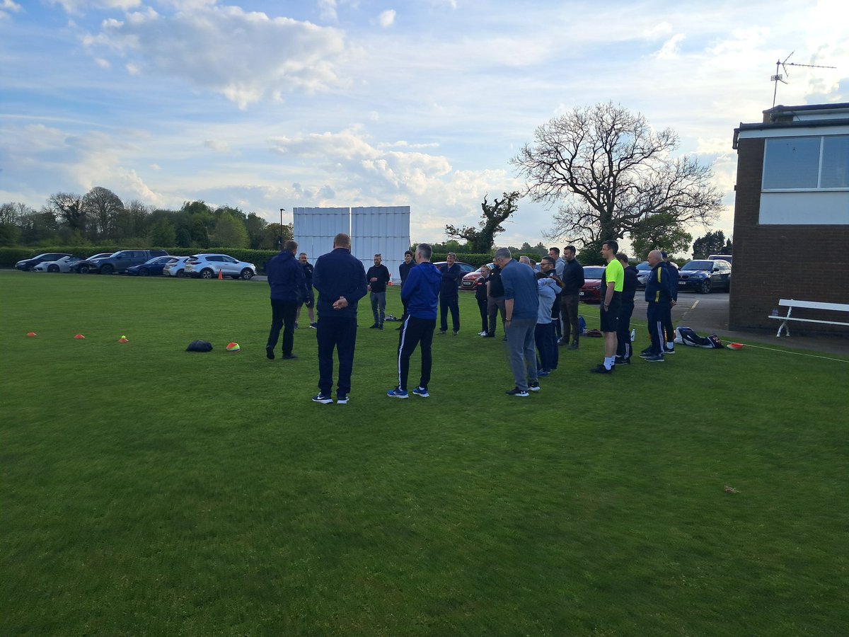 Tom Bates YCF 🏏 tweet media