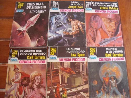 MrChuxMan's tweet photo. REGALAZO de la noche. Esto no es piratería porque están descatalogadísimos y tienen mil años. 

Tengo muchísimos de ellos, especialmente Law Space (un escritor español con pseudónimo), que es mi favorito.

4103 libros de ciencia ficción en formato epub.

https://t.co/MpU7oHEYdp https://t.co/cyySjIKLsH