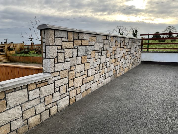 Desiring a rustic, traditional touch for your home? Look no further than the Tuscany Champagne stone! 
fernhillstone.com #exteriorstone #newbuild #newbuildhome #selfbuilduk #selfbuildni #selfbuildireland #ad #stonecladding #brickslips #uniquedesign #contemporaryhome