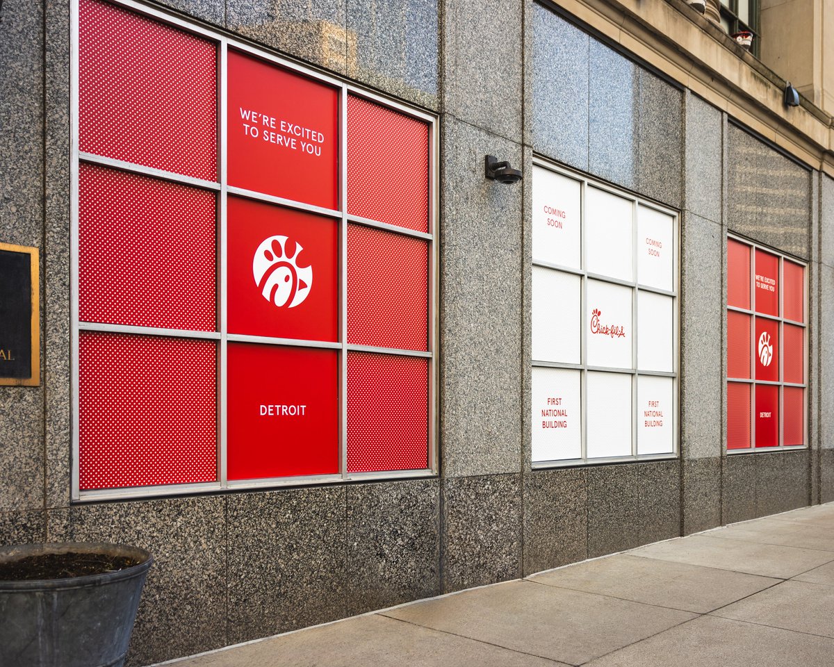 BedrockDetroit's tweet photo. Spotted: New tenants coming to downtown #Detroit! π₯ππ
#DetroitTenants #WindowWraps #ChickFilA #ThreeKings #BelovedBridal https://t.co/VlLuEXbewC