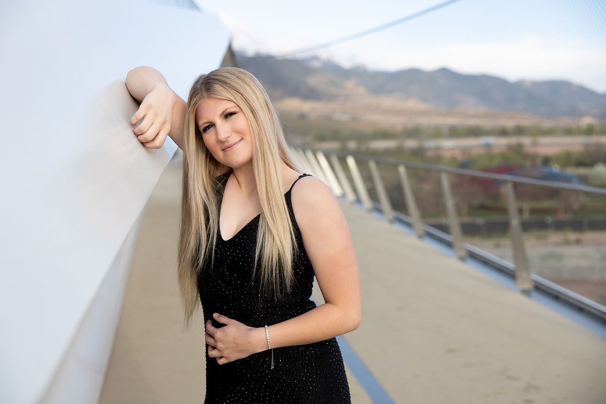 This is me committing to posting all of the beautiful pictures I've taken over the last week! It's happening! 🤞