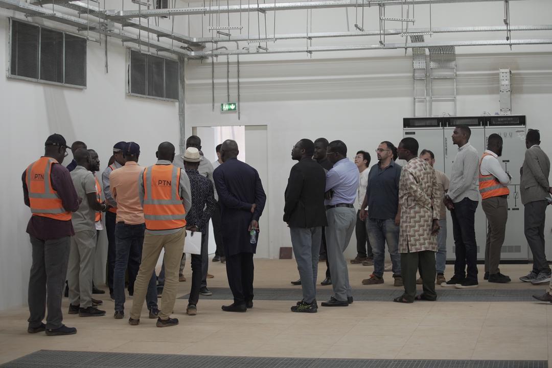 🔵Secteur des Télécommunications : Visite de M. Le Ministre @SALLAlioune20 à Sénégal Numérique SA et à @SNGLConnectPark ex- @Parc des Technologies Numériques du Sénégal |