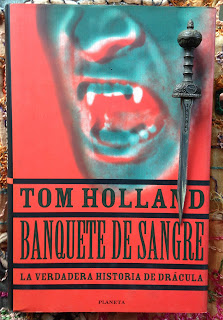 #Reseñas #Libros #NarrativaFantástica #SuppingWithPanthers #TomHolland #BanqueteDeSangre 

BANQUETE DE SANGRE. Tom Holland 

librosdeolethros.blogspot.com/2016/08/banque…