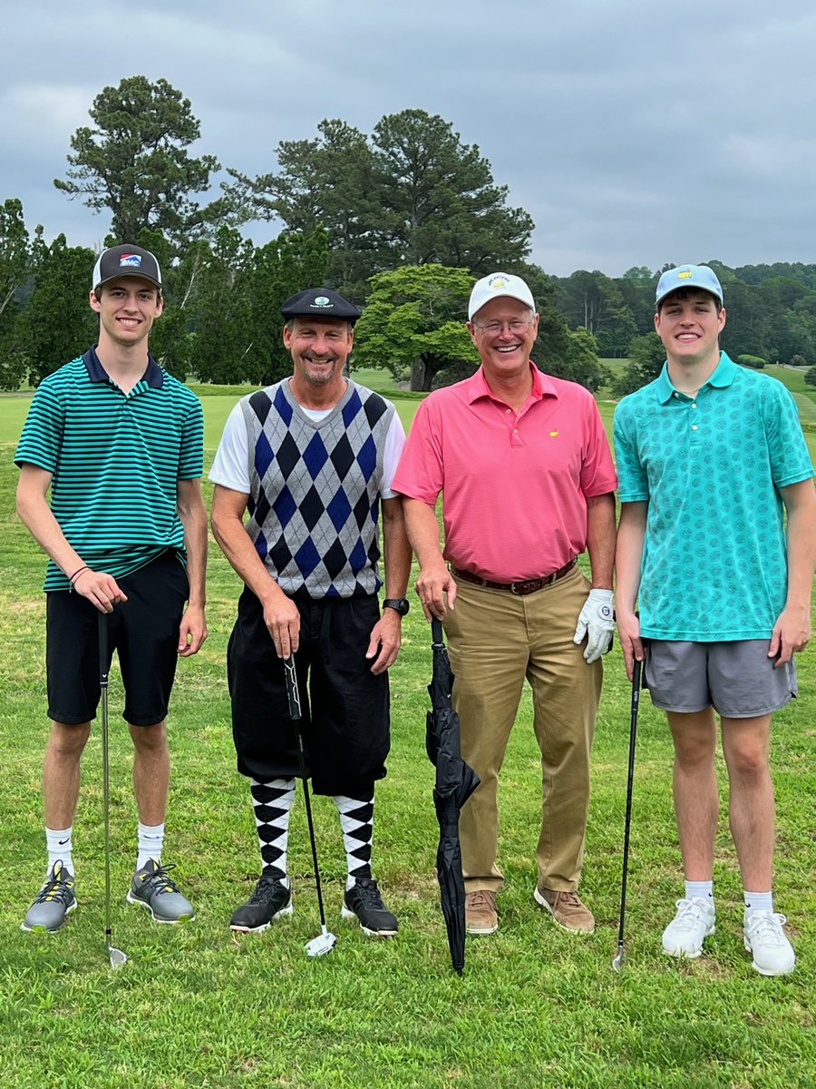 TheExtension's tweet image. ❗2 DAYS AWAY❗
We're SO CLOSE to this year's Crawfish Cup! We had such a great time last year, we can't wait to see all our goofy golfers and all your smiling faces on Thursday!🦞
🎟️Not a golfer? Join us at 6pm for food and fun, you can still grab your tickets for $125!