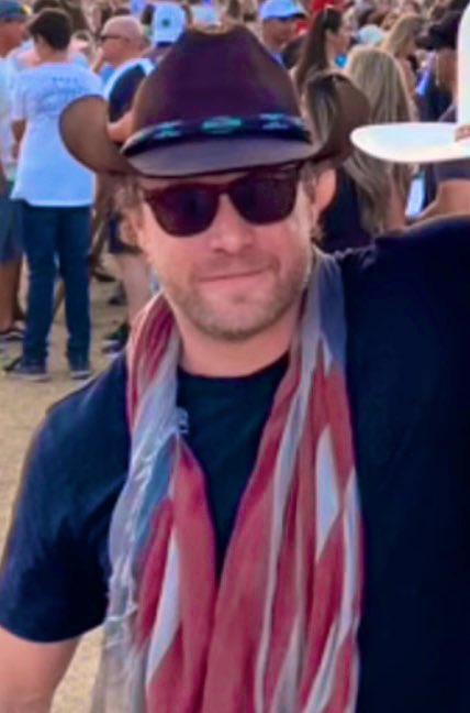 Celebrating our favorite Texas gentleman today!

Throwback to April 30th 2022, 2 years ago at #Stagecoach 🥹

Billy will always be the coolest and hottest cowboy ever !! 💛🤘🫠

#BillyMiller #foreverloved #forevermissed